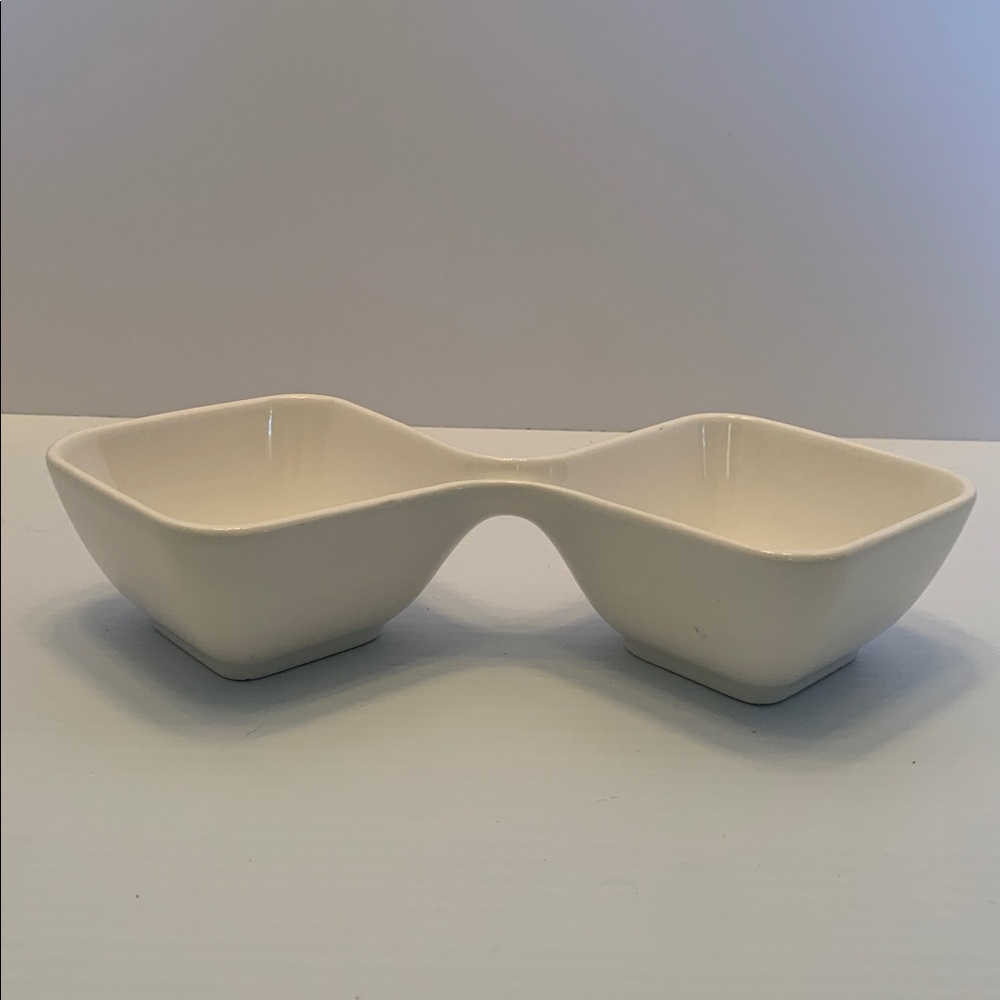 10 Strawberry Street Double Condiment Serving Bowl - Picture 2 of 8